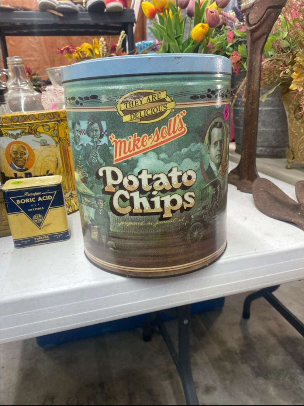 Mike-sell's Green Vintage-Style Potato Chips Tin